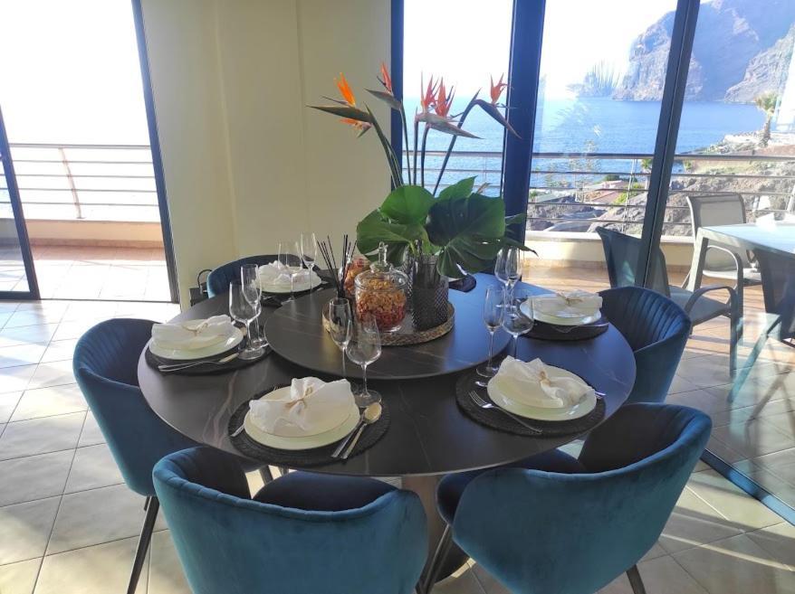 Luxury Los Gigantes Apartment ปัวร์โตเดซานตีอาโก ภายนอก รูปภาพ