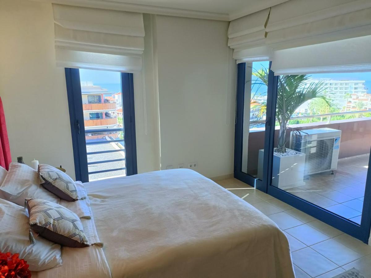 Luxury Los Gigantes Apartment ปัวร์โตเดซานตีอาโก ภายนอก รูปภาพ