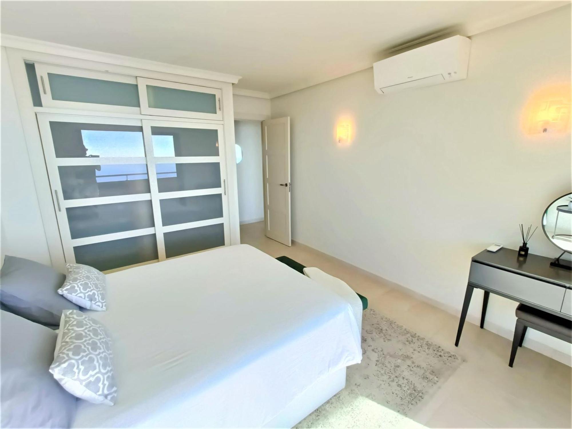 Luxury Los Gigantes Apartment ปัวร์โตเดซานตีอาโก ภายนอก รูปภาพ