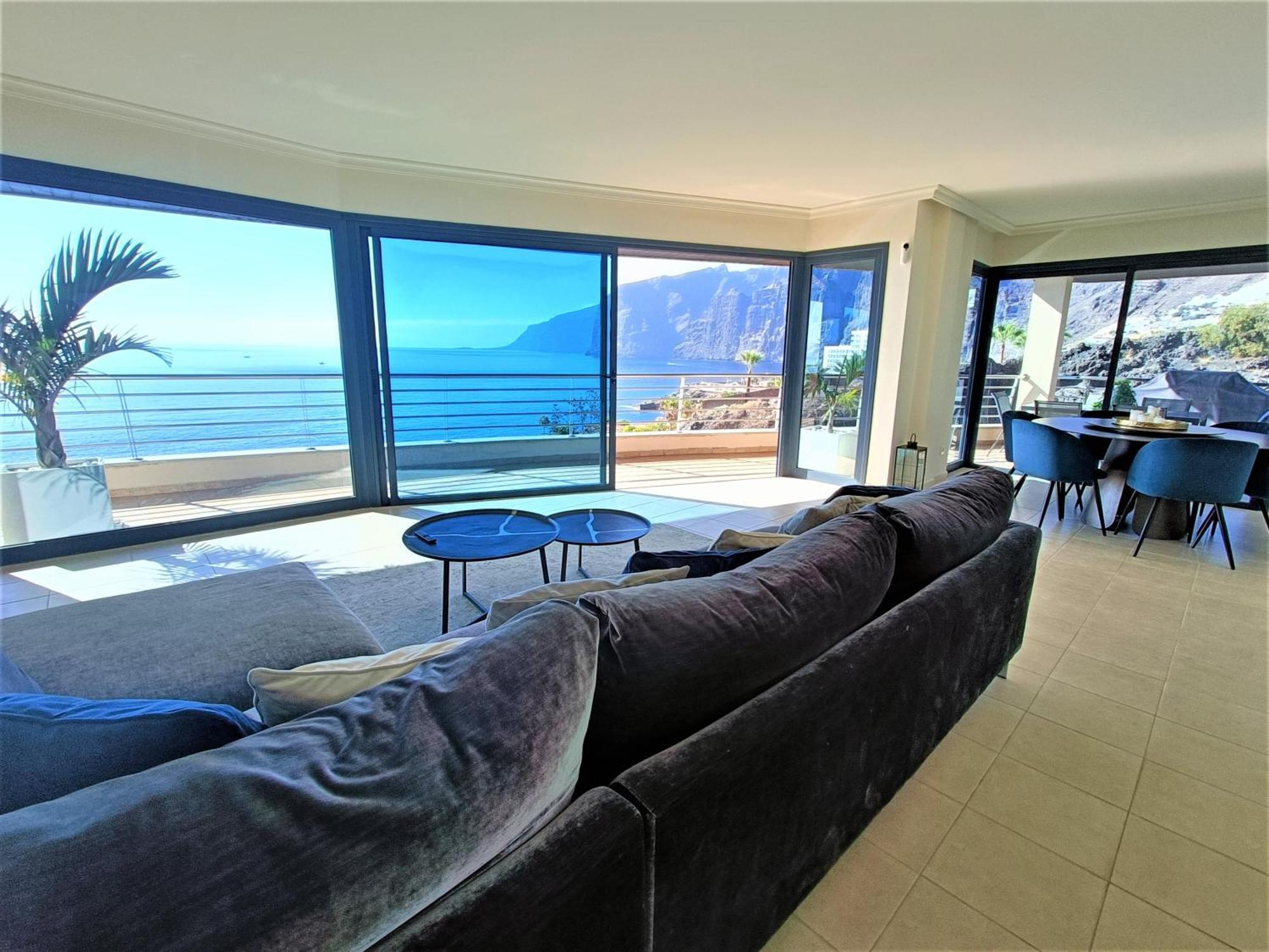 Luxury Los Gigantes Apartment ปัวร์โตเดซานตีอาโก ภายนอก รูปภาพ